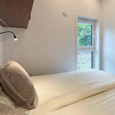 Stunning In Oud Gastel With Wifi Сasa de vacaciones Oud-Gastel